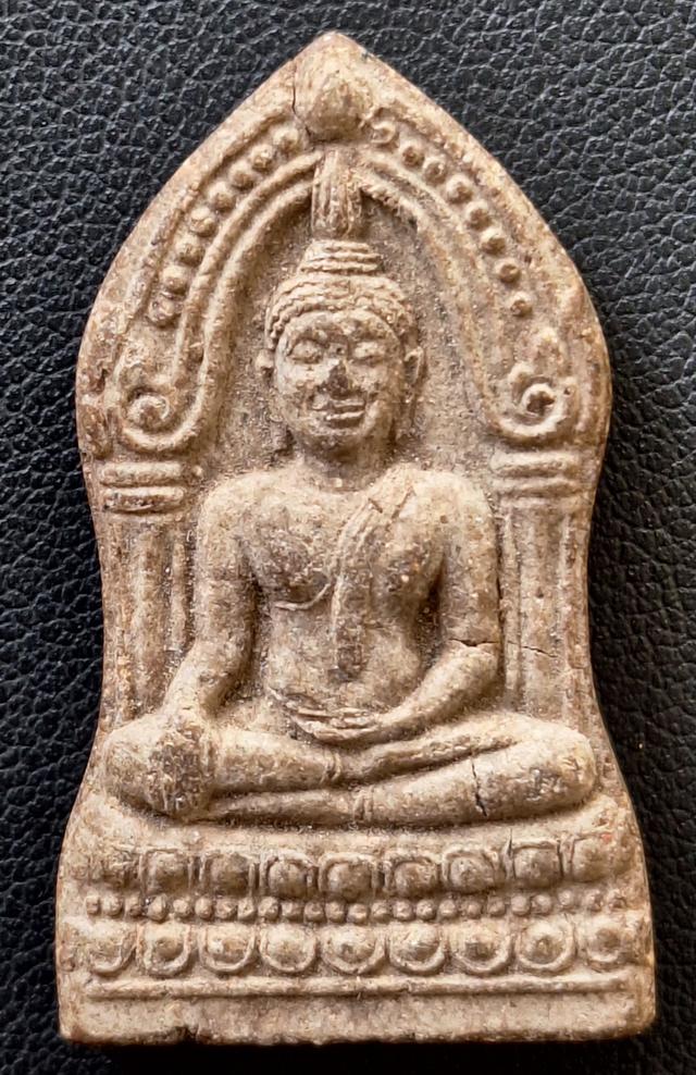 พระพุทธชินราช พิมพ์ใบเสมา เนื้อผง