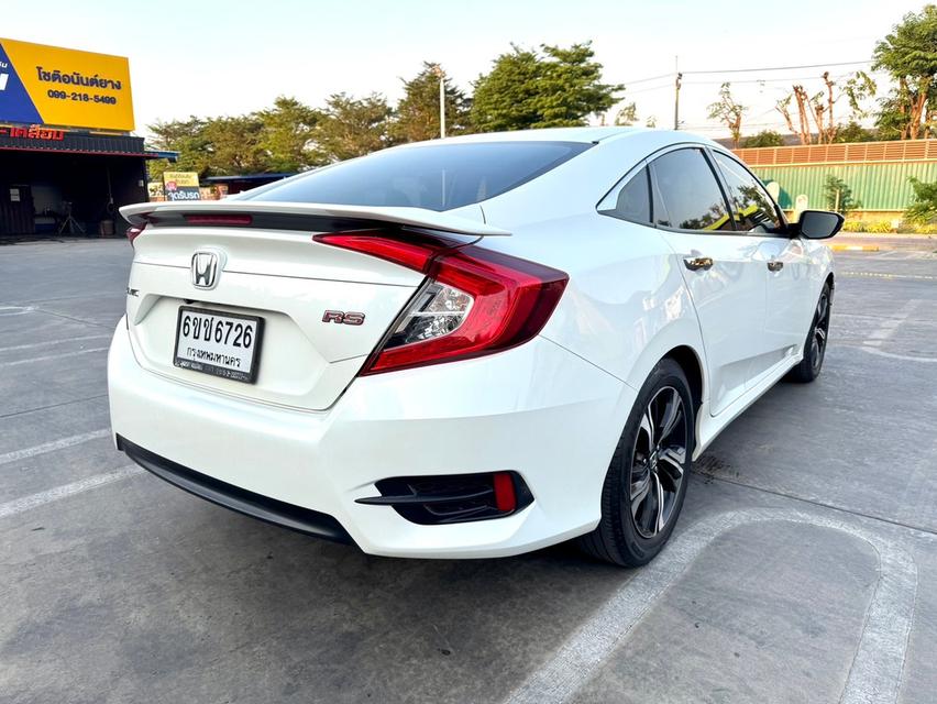 Honda Civic 1.5 Rs turbo ปี 2018 6