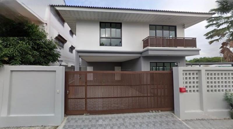 [For Sale] New House Large 2-Storey Detached House in Sukhumvit 93, Near BTS Bang Chak 1
