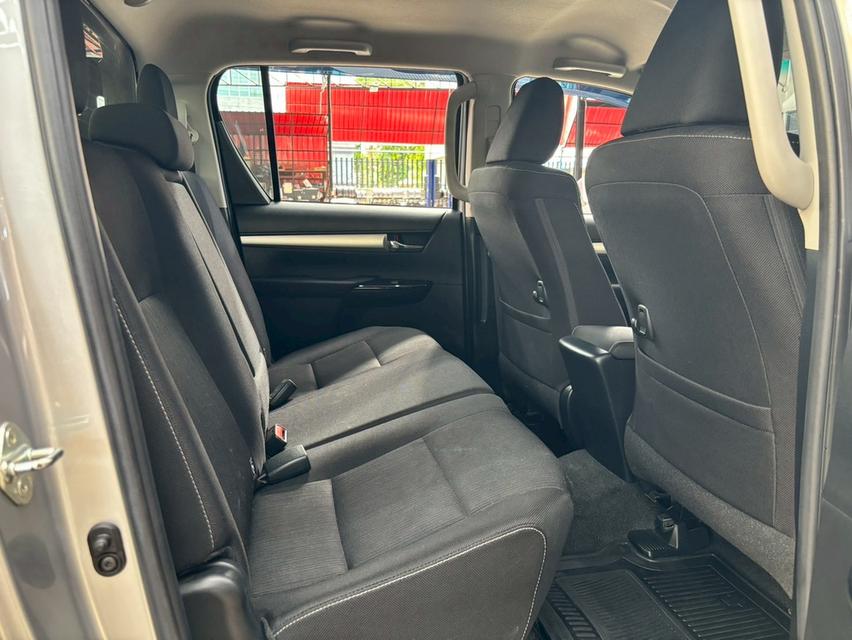 TOYOTA REVO 2.4 E 4x4 Diff-Lock PRERUNNER DOUBLECAB ปี 2020  11