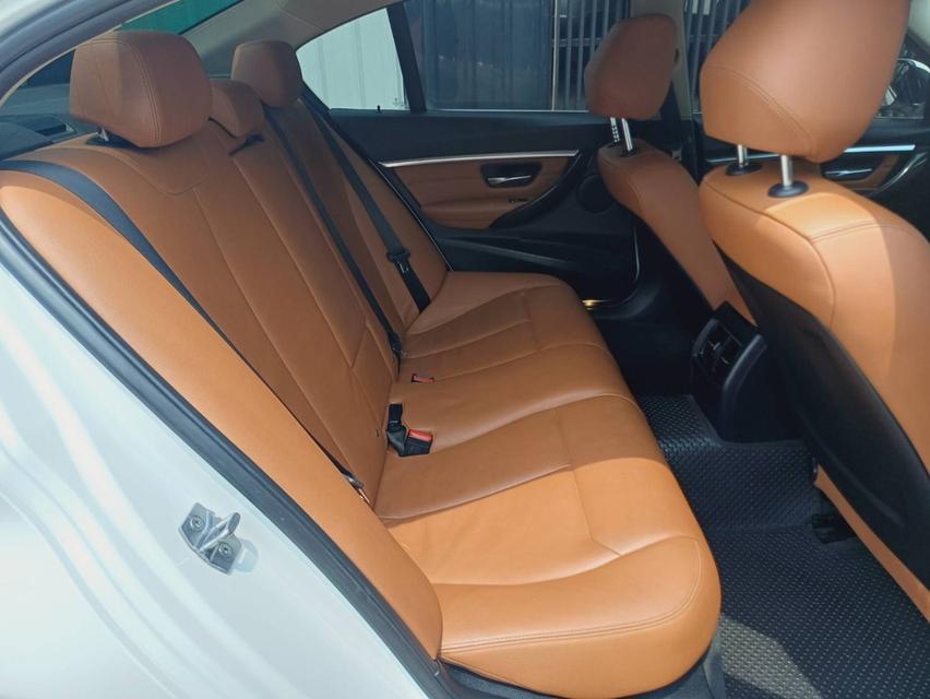 2017 BMW 320D LUXURY LCI AUTO สภาพสวยจัด 16