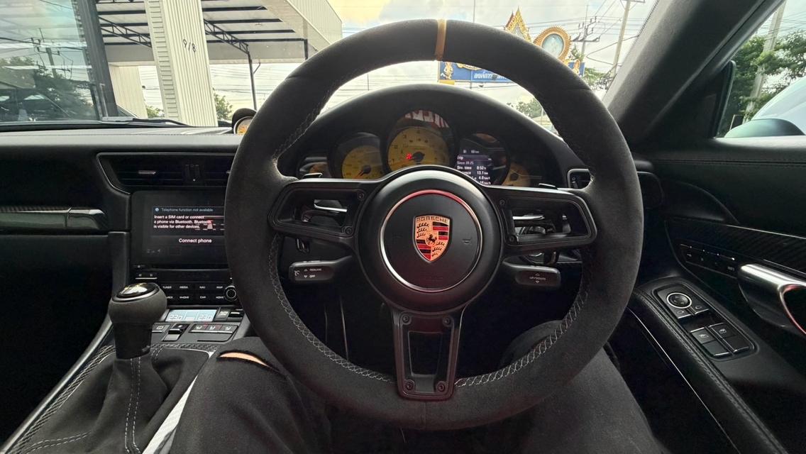 (แจ้งรหัสรถ KPV53) 2017 Porsche 911 Carrera S (991.2) สีเหลือง wrap สีขาว รูปย่อยที่ 4