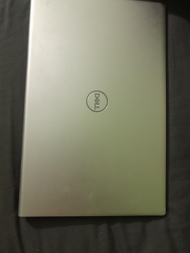 โน๊ตบุ๊ครุ่น Dell i17 รูปที่ 5