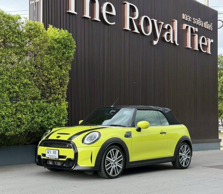 รหัสรถ AP83 Mini Cooper s Convertible รุ่นพิเศษ Sidewalk Edition ปี 2022 สี Zesty Yellow