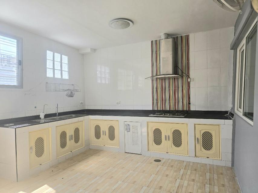 ขาย ทาว์นโฮม กัสโต้ รามคำแหง Gusto Townhome Ramkhamhaeng  25.5 ตรว 6