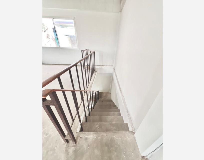 ขายอาคารพาณิชย์ 4.5 ชั้น ซอยสุขสวัสดิ์ 6 (ต้นซอย) เขตจอมทอง กรุงเทพ ใกล้วัดนาคนิมิตร ใกล้ทางด่วน 5