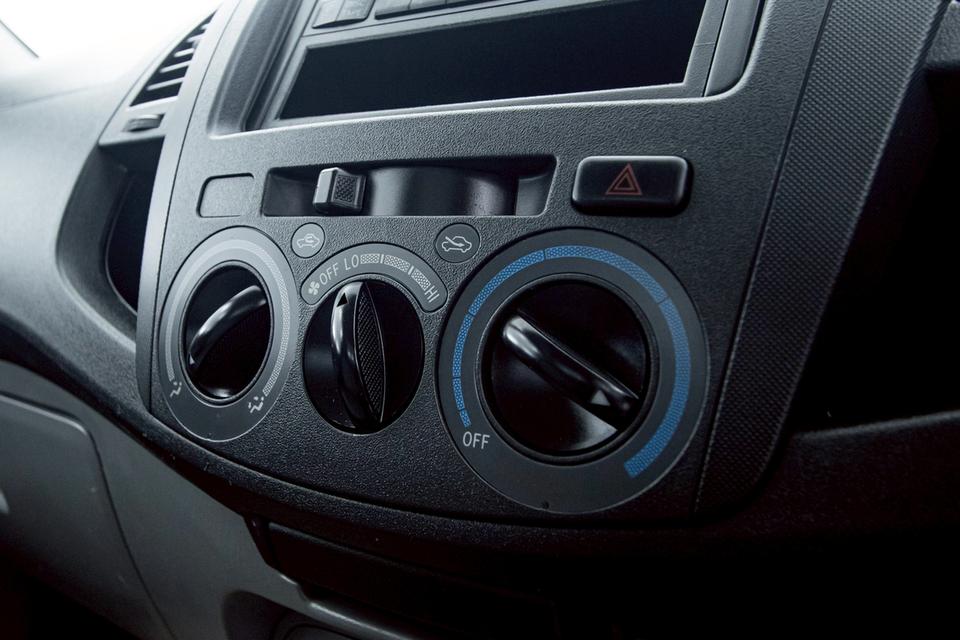 TOYOTA HILUX VIGO STANDARDCAB 2.5 J 2007  9