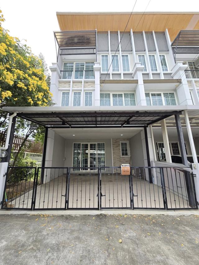 ขาย/เช่าทาวน์โฮมโกเด้นทาวน์1 ลาดพร้าว-เกษตรนวมินทร์ 1