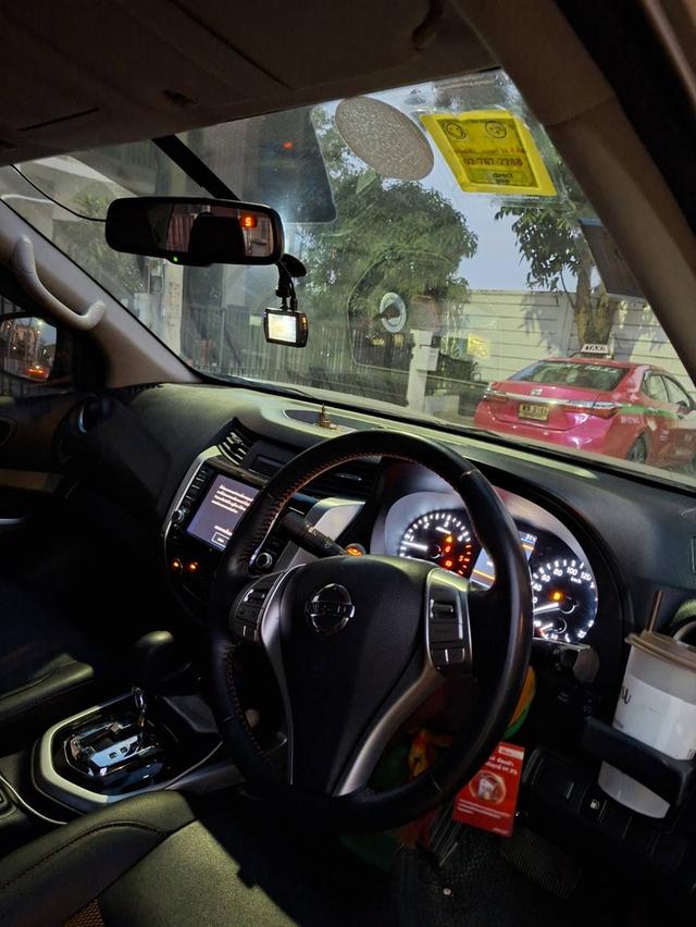 รถยนต์ Nissan Navara ไมค์ 62000 เจ้าของขายเองไม่เคยชนหนักหรือน้ำท่วม ใช้งานน้อย