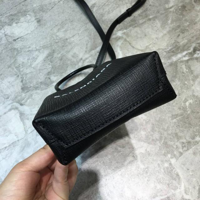 กระเป๋า Phone Bag ใช้ครั้งเดียว สภาพใหม่มาก 6