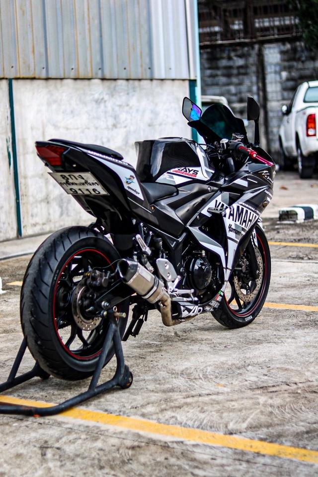 R3 Yamaha 7