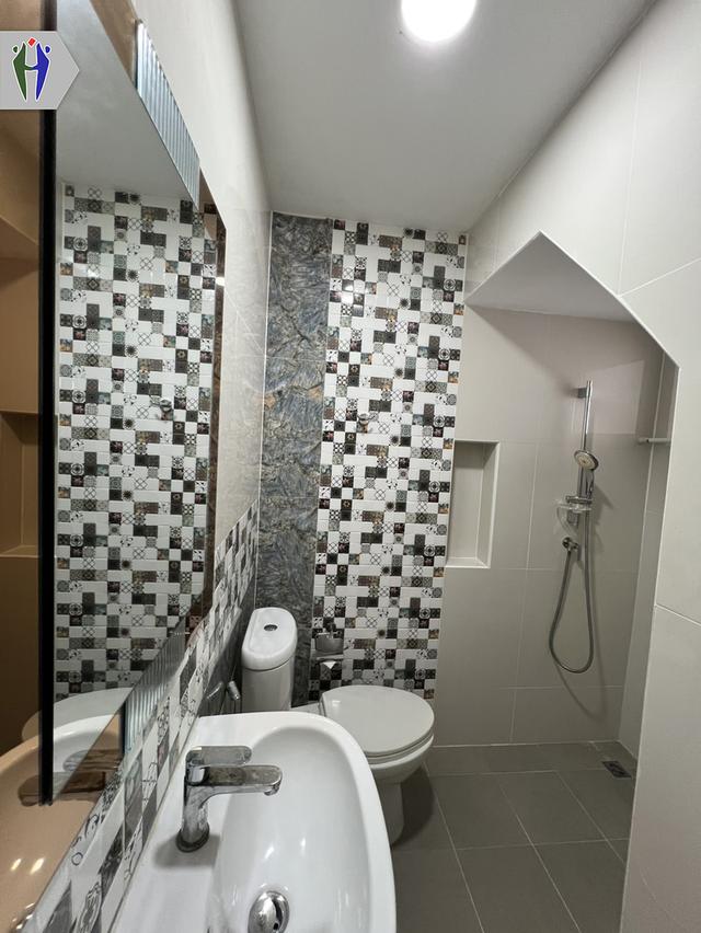 บ้านทาวเฮ้าส์ให้เช่า 23,000 บาท ซอยเขาตาโล พัทยาใต้ 8