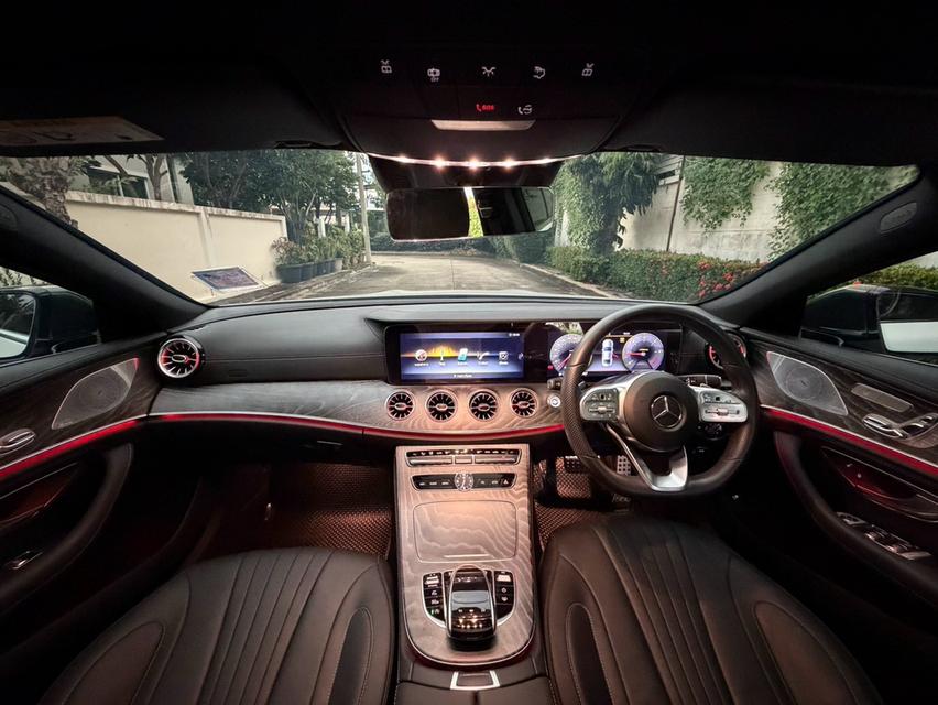 Benz CLS300d AMG Premium ของแต่งท่วม 7xx,xxx บาทรถบ้านมือเดียว 2020 ไมล์น้อย รูปที่ 9