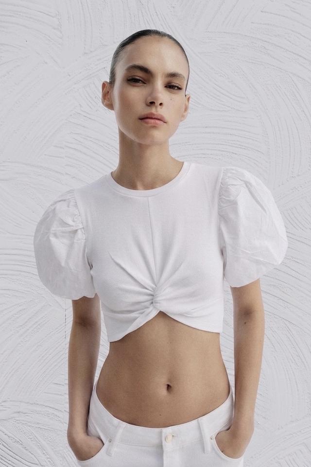 เสื้อครอป Zara M อก34-38