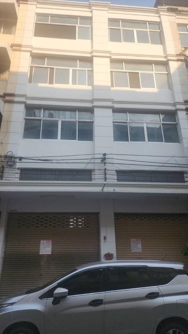 ขายตึกแถว 2 คูหาติดกัน ถนนกรุงเทพฯ-นนท์ ใกล้สถานีบางซ่อน (รหัสทรัพย์ 55003) 4