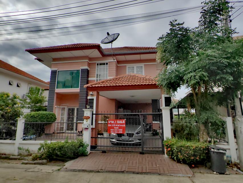 บ้านเดี่ยว​ 2​ ชั้น​ 4​ นอน​ 2​ น้ำ 1