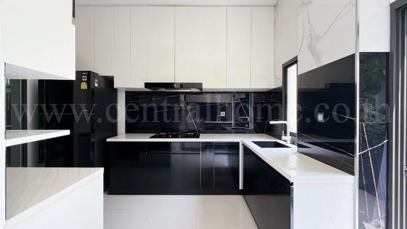 บ้านเดี่ยว 3 ชั้น แกรนด์ บางกอก บูเลอวาร์ด ราชพฤกษ์ - พระราม 5 แต่งครบ พร้อมเข้าอยู่ 8