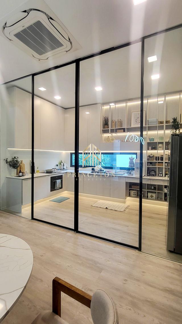 ขายด่วน! ราคาพิเศษ บ้านหรู 3 ชั้น สไตล์ Beyond Loft Vive Krungthep Kreetha 5