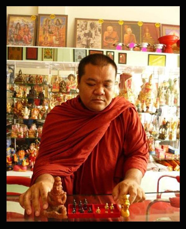 🚩 The Millionaire’s Portal: 2018 Phra Sivali 'Setthee Ngern Lan' Sacred Yantra Cloth by Kruba Porn (Wat Pu Hor) รูปที่ 6