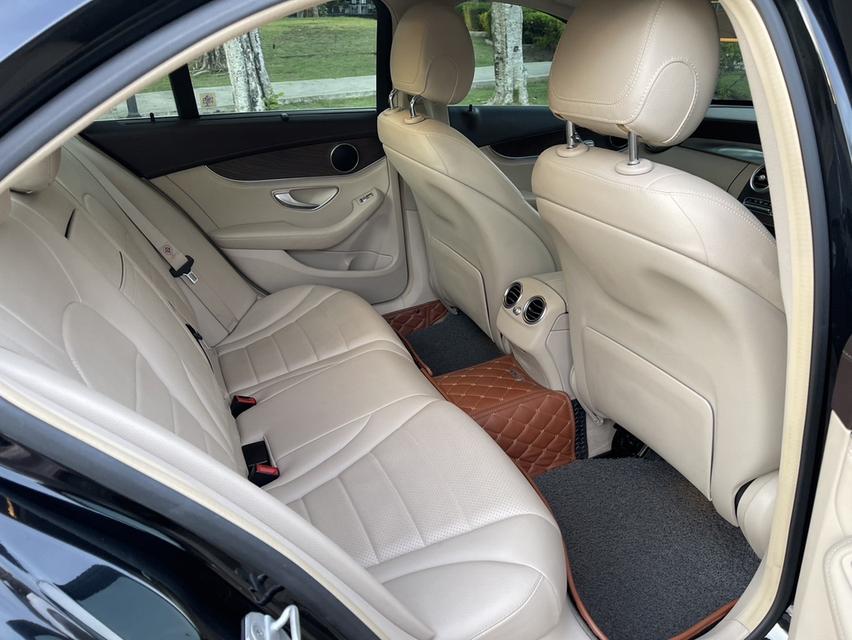 Benz C300 Diesel Hybrid  Exclusive 11