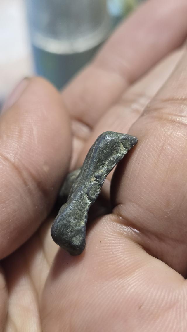 พระร่วงนั่ง หลังลิ่ม กรุช้างล้อม 5