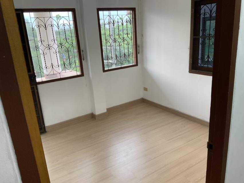 บ้านเดี่ยว132ตรวกฤษดา26นครชัยศรีมีสนามกอล์ฟในหมู่บ้าน 20