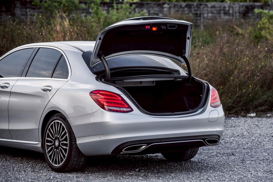 รหัสรถ CBL7117 Mercedes-Benz C350e 2.0 Exclusive AT 2017 5