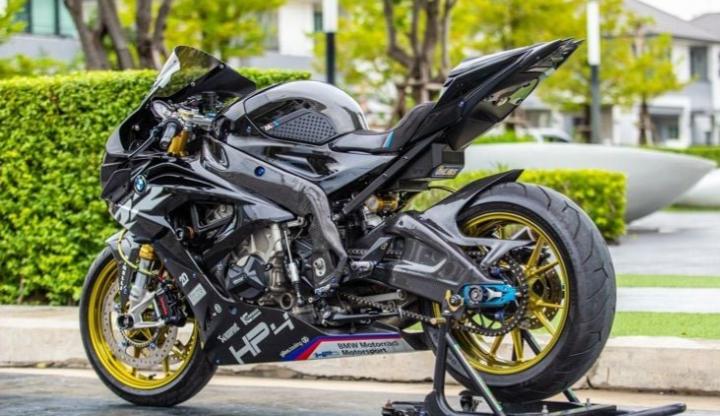 ขายด่วน BMW S 1000 R 4