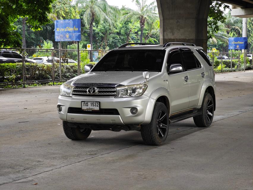 ขายรถ Toyota Fortuner 2.7V ปี 2011 สีเทา เกียร์ออโต้ 3