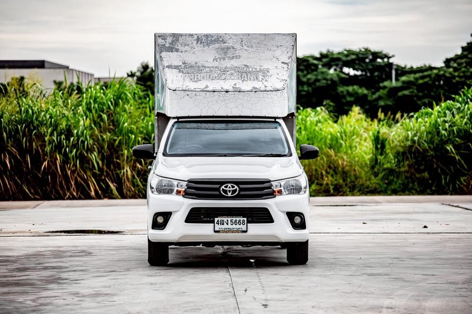 Toyota Revo 2.4J Plus Standard Cab สีขาว เกียร์ธรรมดา กระจกไฟฟ้า ปี 2018