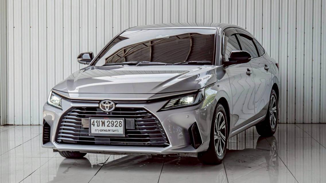 โตโยต้า ยาริสAtiv1.2 premium luxury2023