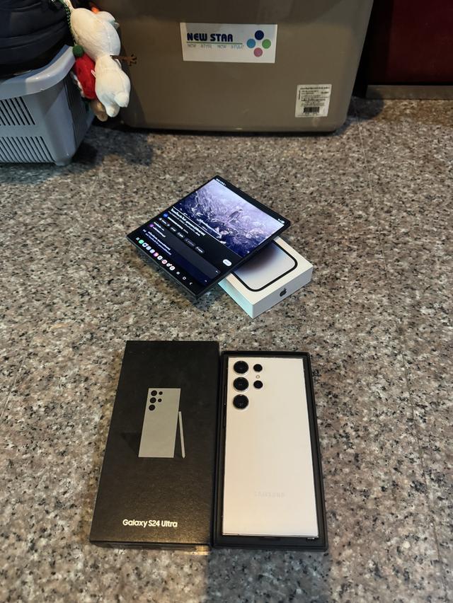 ขายๆๆๆถูกSamsungS24UltraสีหายากSilver Titanuim 512กิ๊กRam12มีกล่องสูนTrueสภาพสวยการใช้งานดีเยี่ยมทุกๆฟังชั่นเครื่องรีสโตได้ตลอดไม่มีติดแอคเค้าใดๆคับ 2