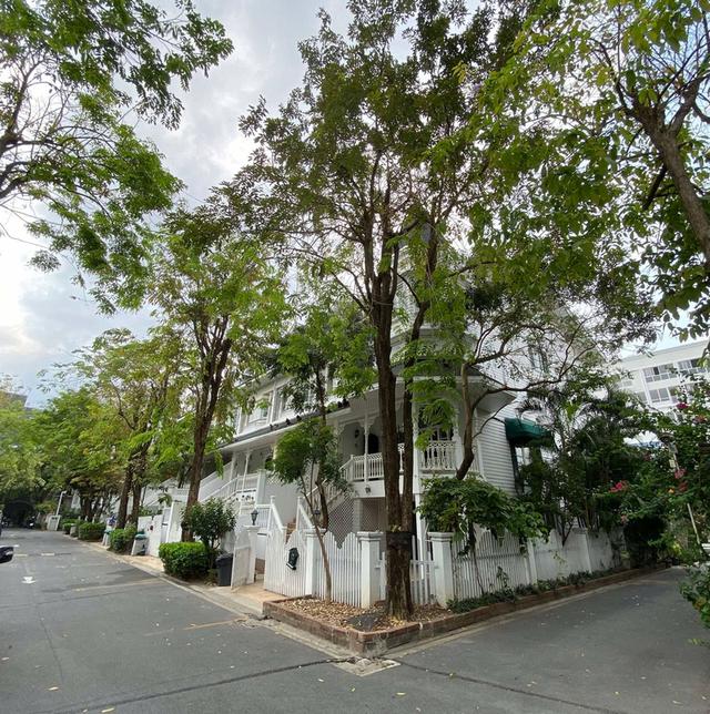 ให้เช่าทาวโฮม  หลังใหญ่ สไตล์ยุโรป 4 ชั้น โครงการแฟนตาเซีย วิลล่า 2 International Village 19