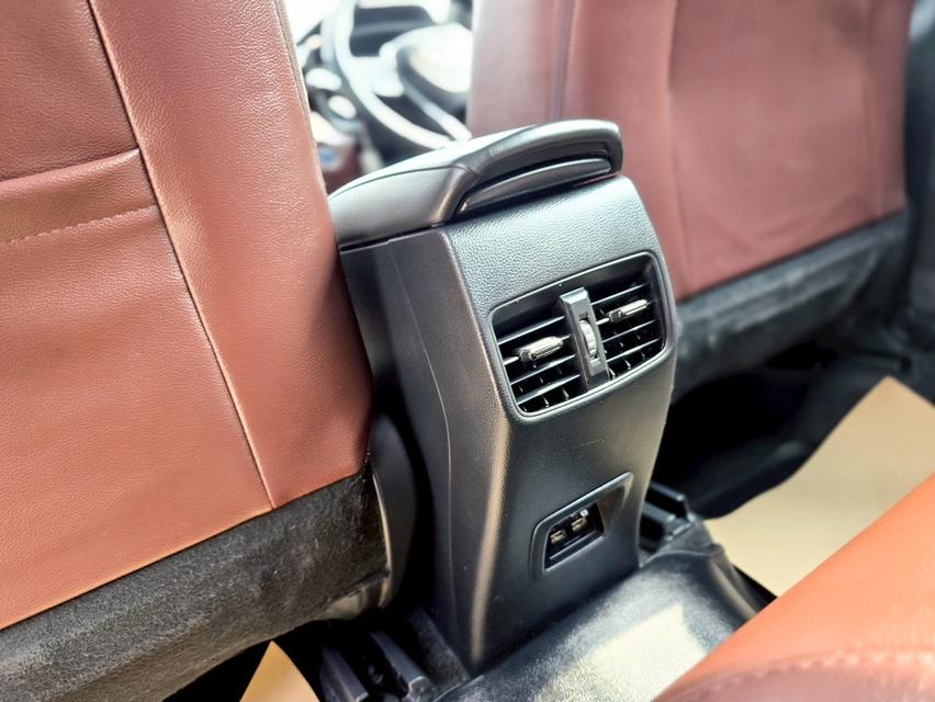 TOYOTA COROLLA CROSS 1.8 Hybrid Premium ปี 2020 รูปที่ 11