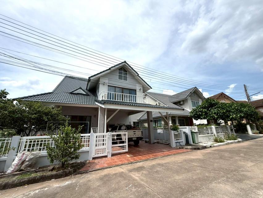 ให้เช่า บ้านเดี่ยว HS081 ใจกลางศรีราชา ใกล้ J-park โรงพยาบาลสมิติเวช โรงเรียนอสัมชัญ เซ็นทรัลศรีราชา . 278 ตรม 89.4 ตรว  2