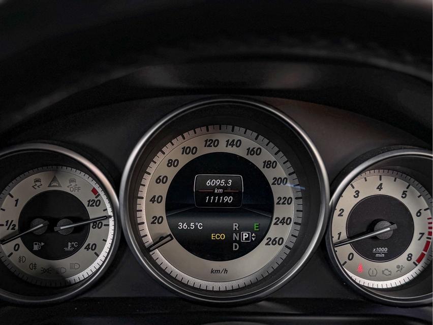 รหัสรถ WRT5519 2015 BENZ E-CLASS, E200 EDITIONE 9