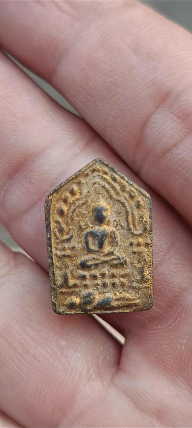 พระขุนแผนผงพรายกุมาร(พิมพ์เล็ก) หลวงปู่ทิม วัดละหารไร่(วัดไร่วารี)