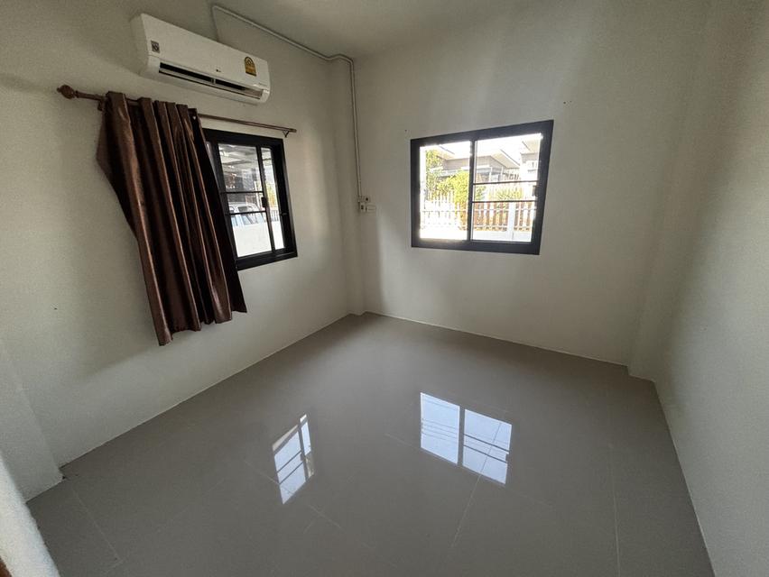 บ้านเดี่ยวพร้อมอยู่มือสอง 3 ห้องนอน 2 ห้องน้ำ 3