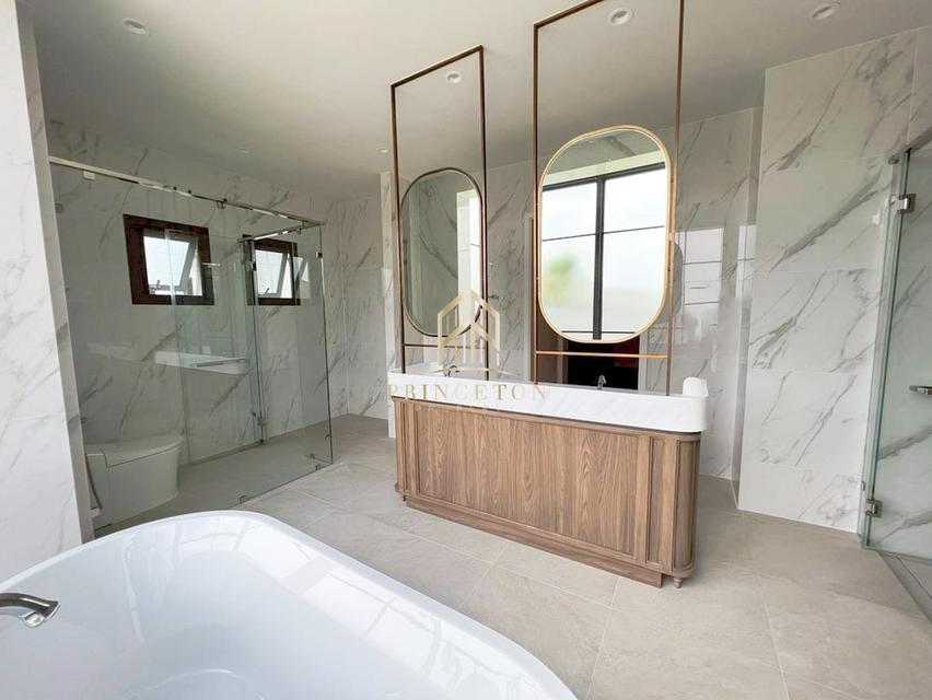 Sale at Loss Luxury House Narasiri Krungthep Kreetha 17