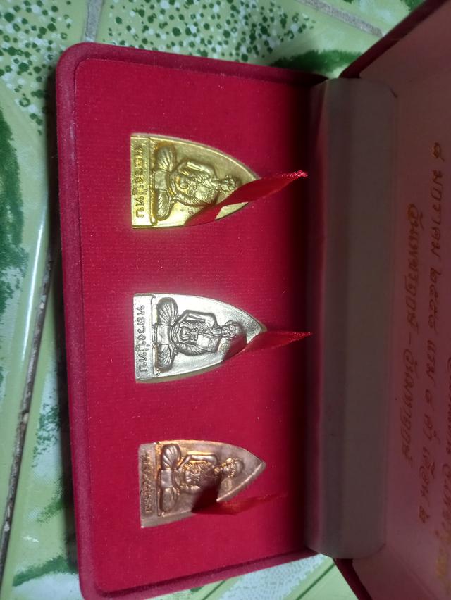 รุ้นเททองปฐมฤกษ์หลวงพ่อทบ 2