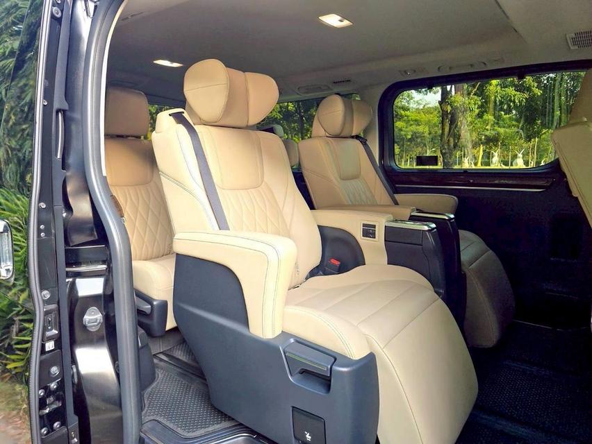 รหัสรถ PAT6009 Toyota Majesty 2.8 Premium ปี 2020 สีดำ 15