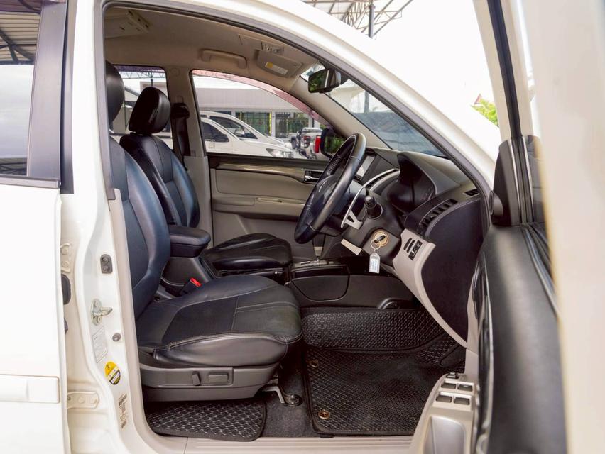 Mitsubishi Pajero 2.5 GT Sport ปีจด 2015 19
