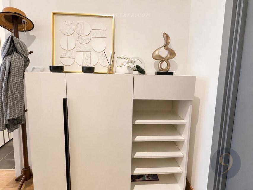 New Condos 2 mins from the Beach, Pratumnak PattayaAvailable units. Multiple unit types available from studio to 4-bedroom units and shop space. All u 4