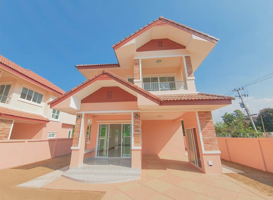 🌟 คุ้มสุด! บ้านเดี่ยวพื้นที่กว้าง 81 ตรว. 2.99 ล้านบาท พร้อมโอน นัดชมบ้านได้เลย ✅ 1