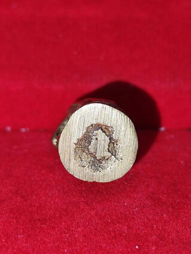 รูปหล่อหลวงพ่อคูณ วัดบ้านไร่ ปี2536 รูปที่ 3