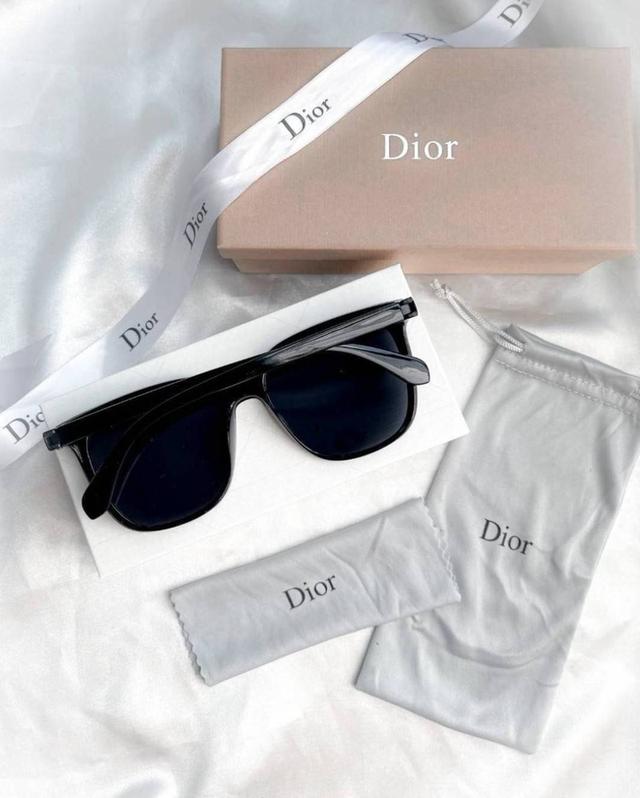 แว่นกันแดดDior 8