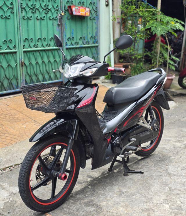 Honda Wave 110i สีดำ / แดง 1