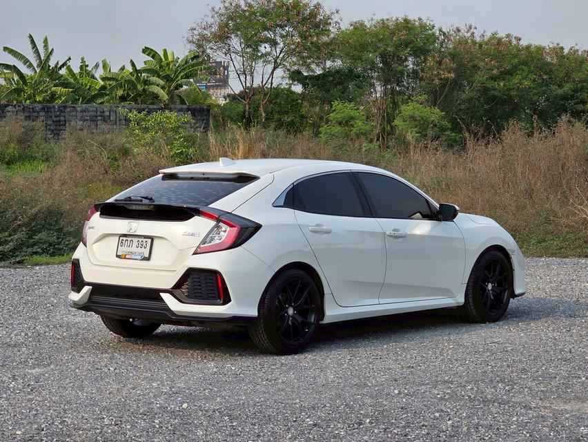 รหัสรถ NC393 HONDA CIVIC 1.5 TURBO HATCHBACK (FK) 2017
