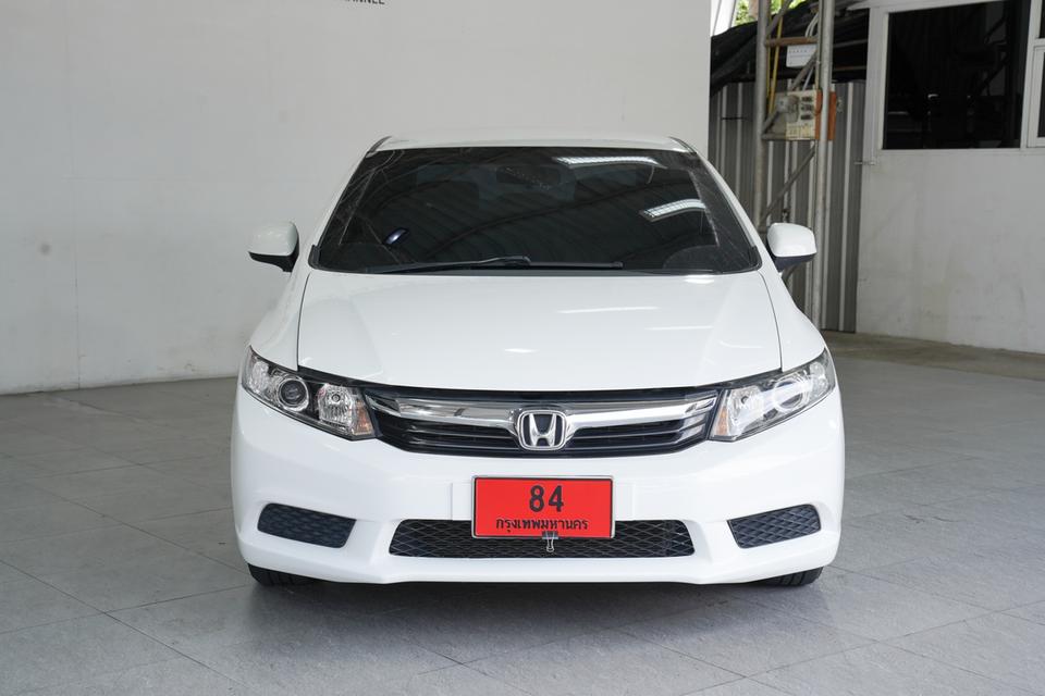 HONDA CIVIC 1.8 S AT ปี 2012 จด ปี 2015 สีขาว 18