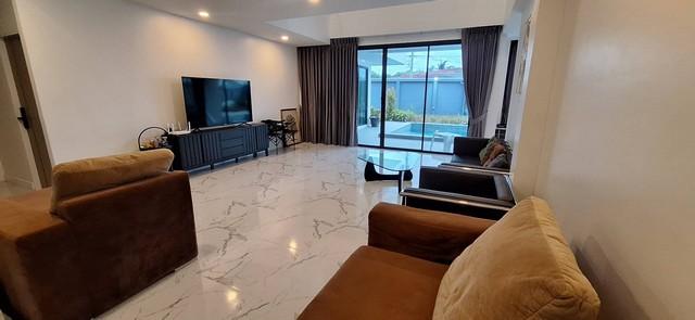 ให้เช่าบ้านเดี่ยว 2 ชั้น 168 ตรว. เฟอร์ครบ พร้อมสระว่ายน้ำระบบเกลือ ใกล้ตลาดโรงโป๊ะ 2